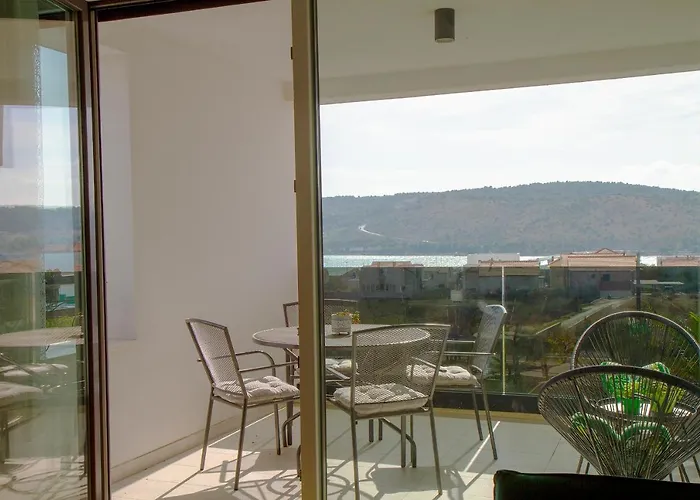 Super Modern Apartment Gold, Beautiful View