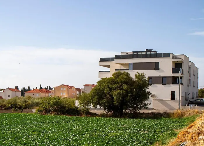 Super Modern Apartment Gold, Beautiful View