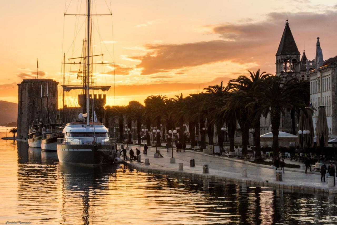 Super Modern Gold, Beautiful View * Trogir