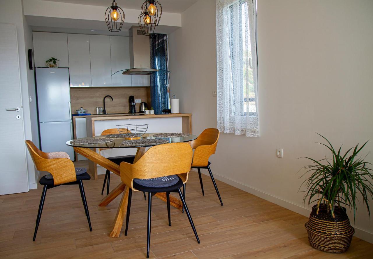 Super Modern Gold, Beautiful View Apartment